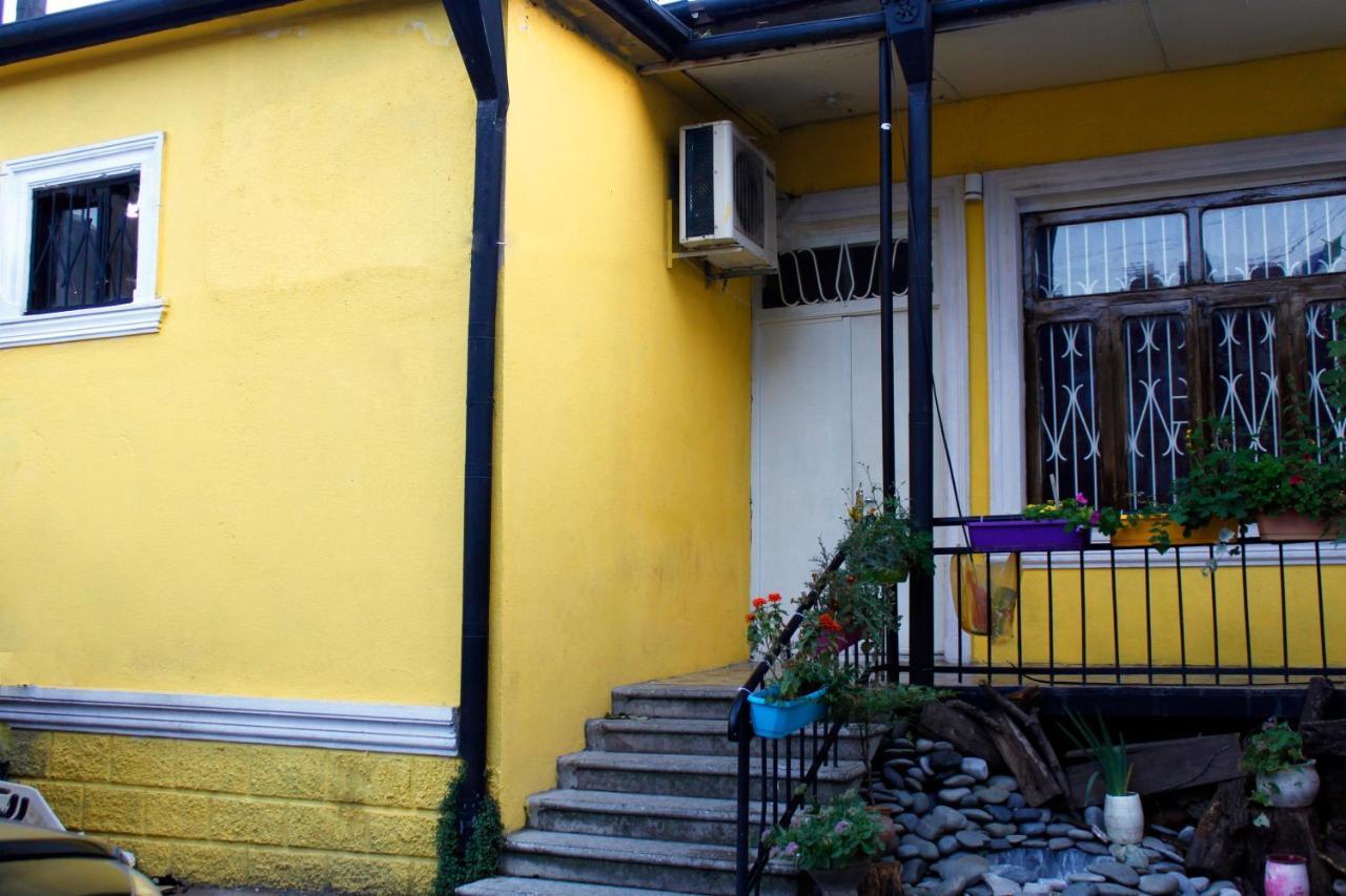 Colors Hostel Tbilisi Exterior photo